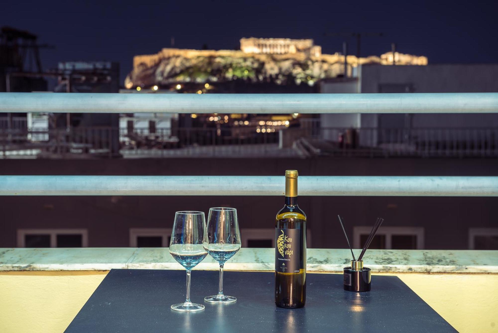 Acropolis View Mini Sky Suite & Hot Tub Atenas Exterior foto